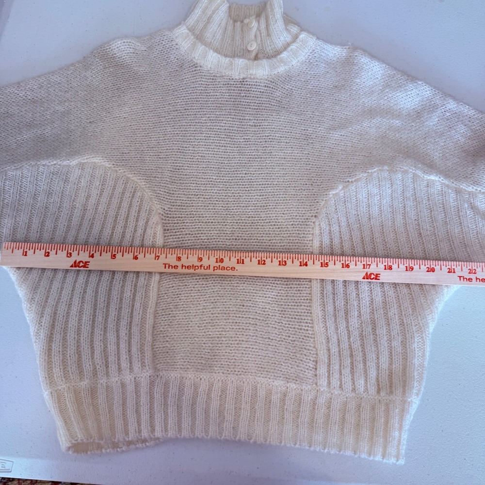 Vintage Cream Knit Mock Neck Sweater Button Back Batwing Dolman Women M - Picture 8 of 9